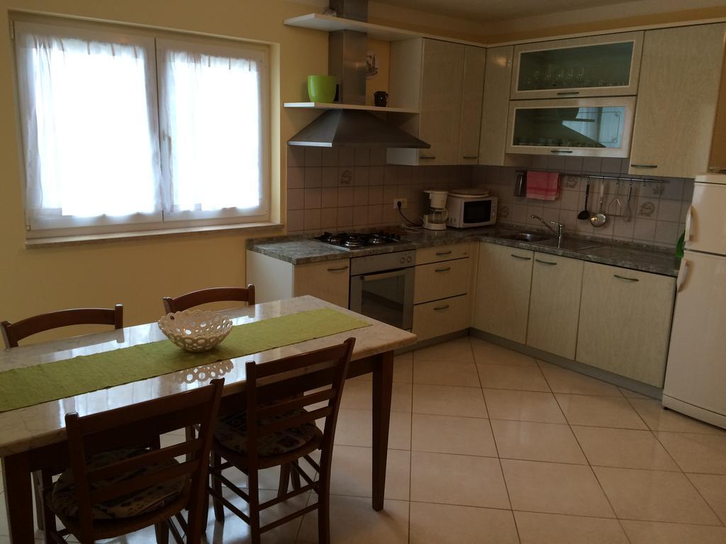 Apartment Ana Пореч Екстер'єр фото
