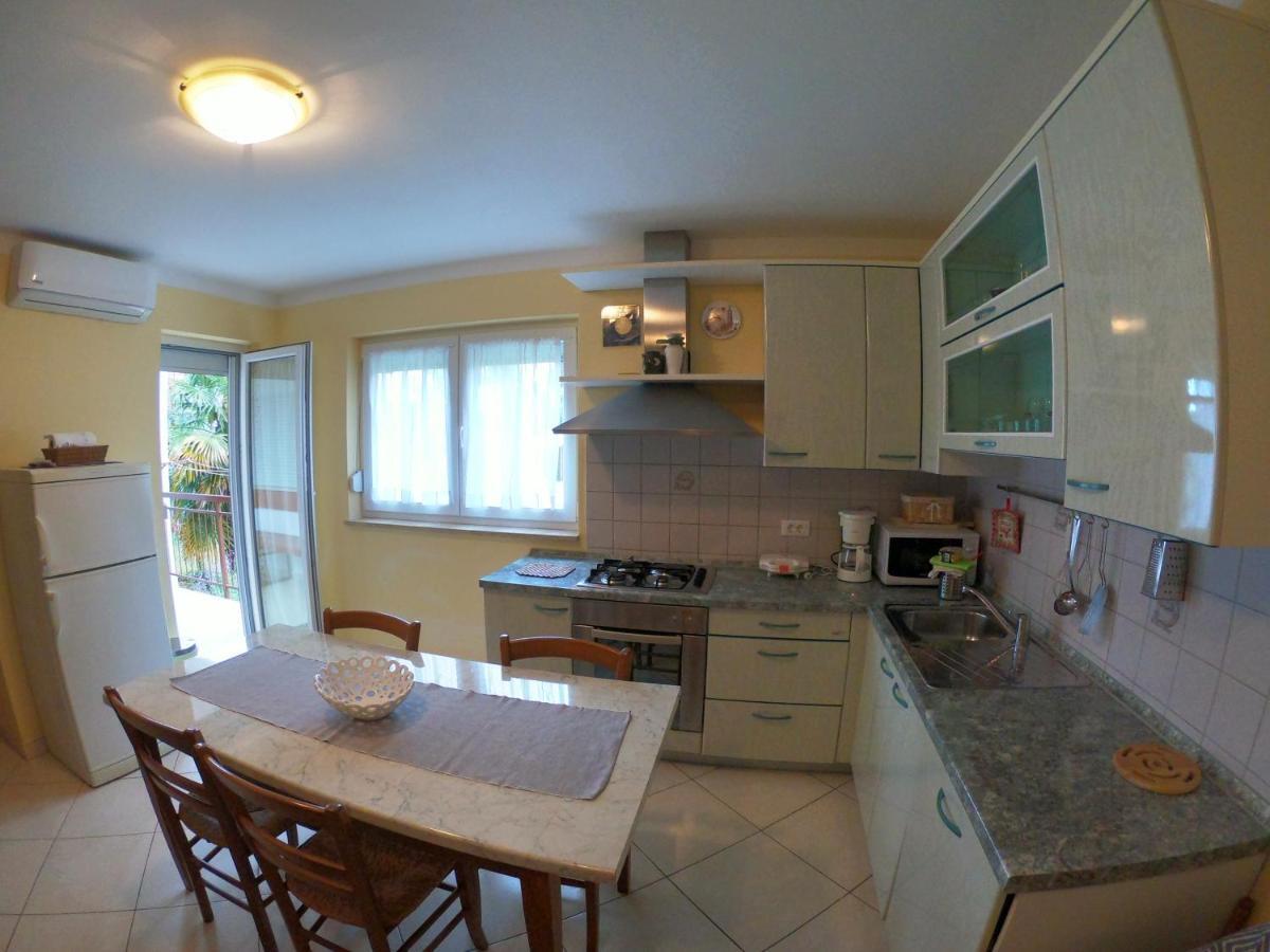 Apartment Ana Пореч Екстер'єр фото